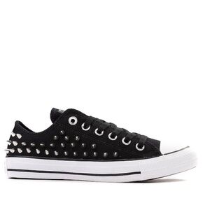 Converse Chuck Taylor Spiked